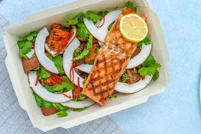 salmon-over-a-salad