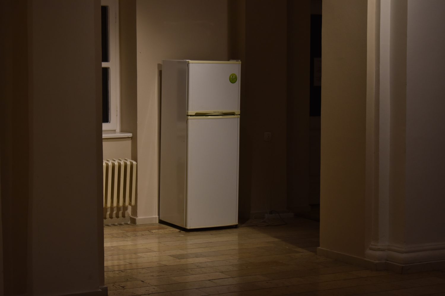fridge-in-the-dark