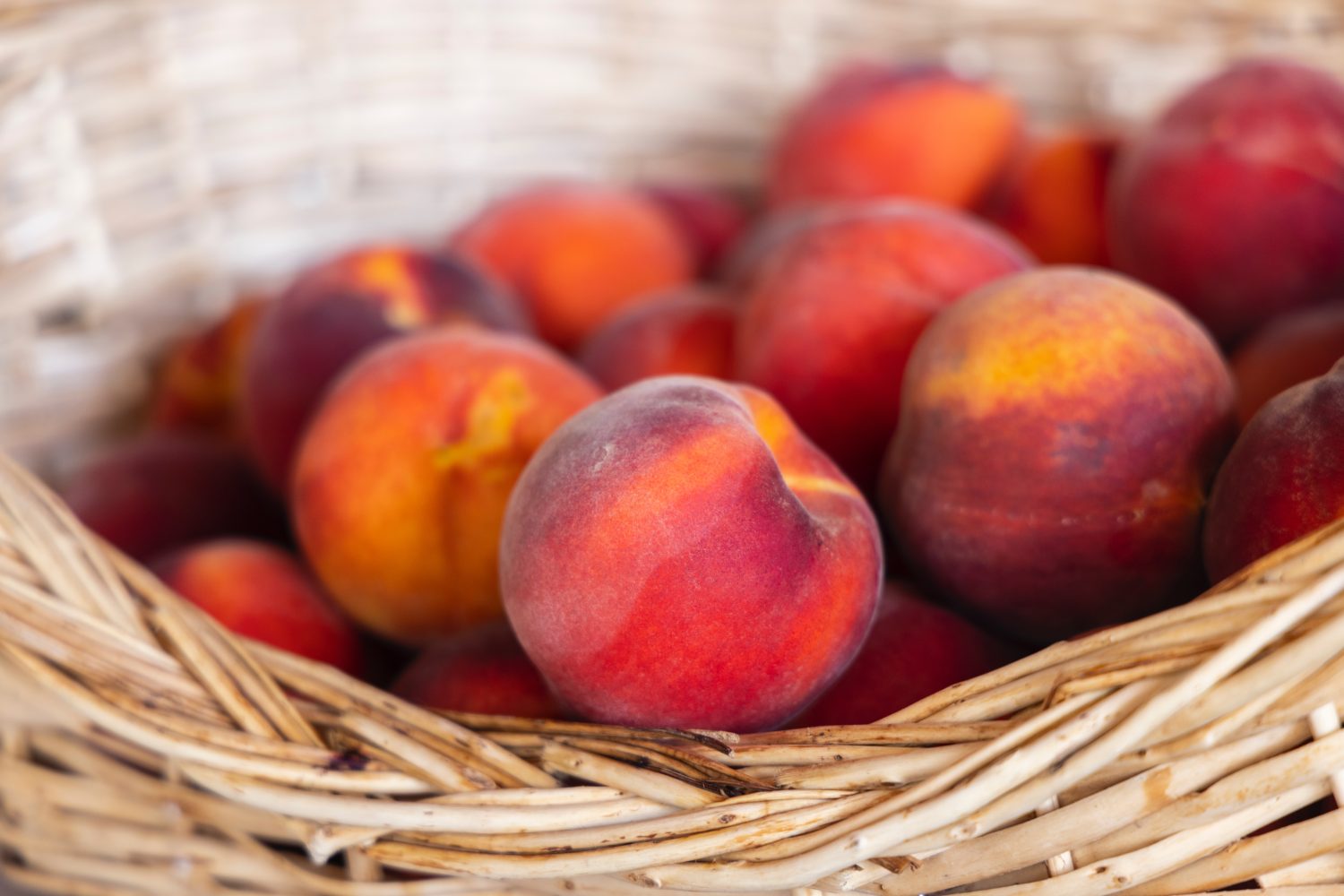 basket-of-peaches