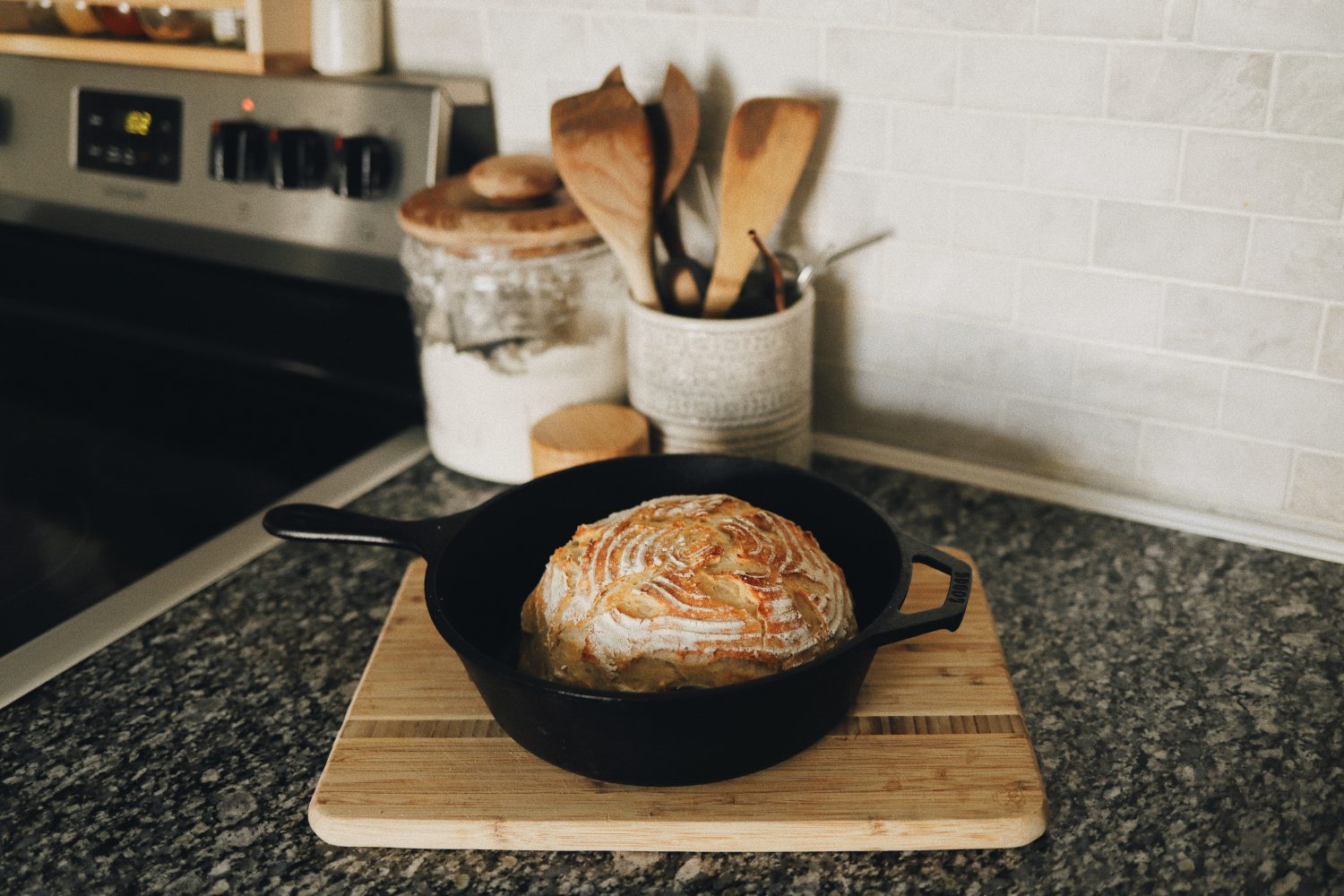 bread-in-cast-iron-pan