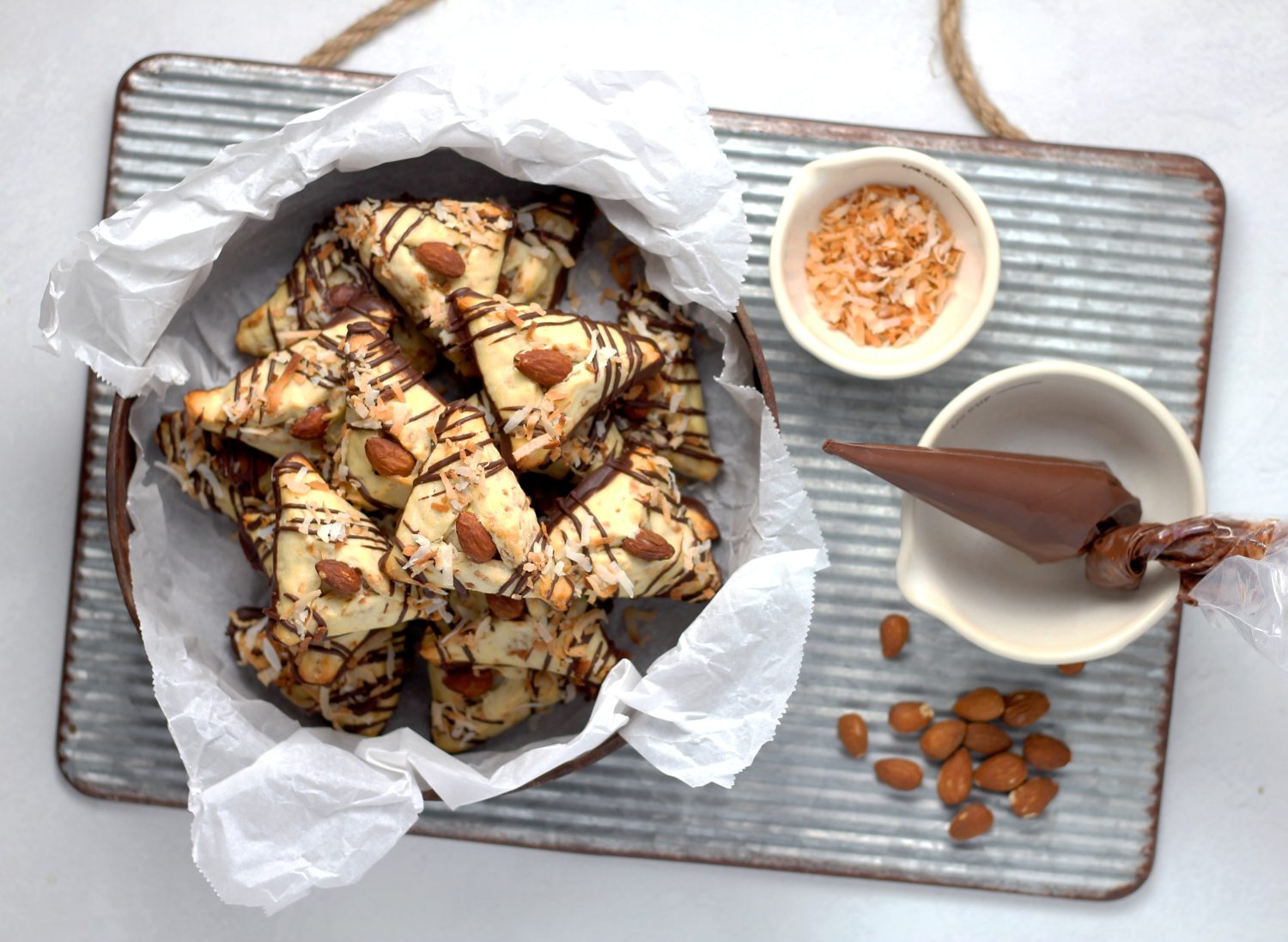 almond-baked-goods