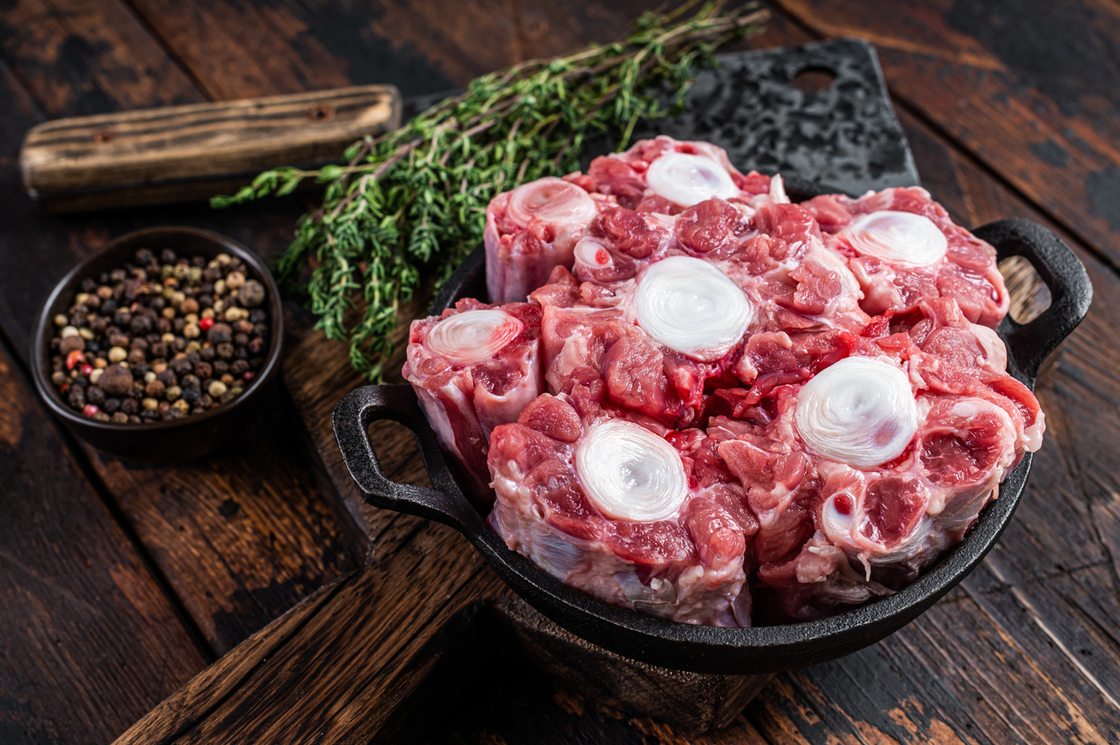 raw-veal-oxtail-meat