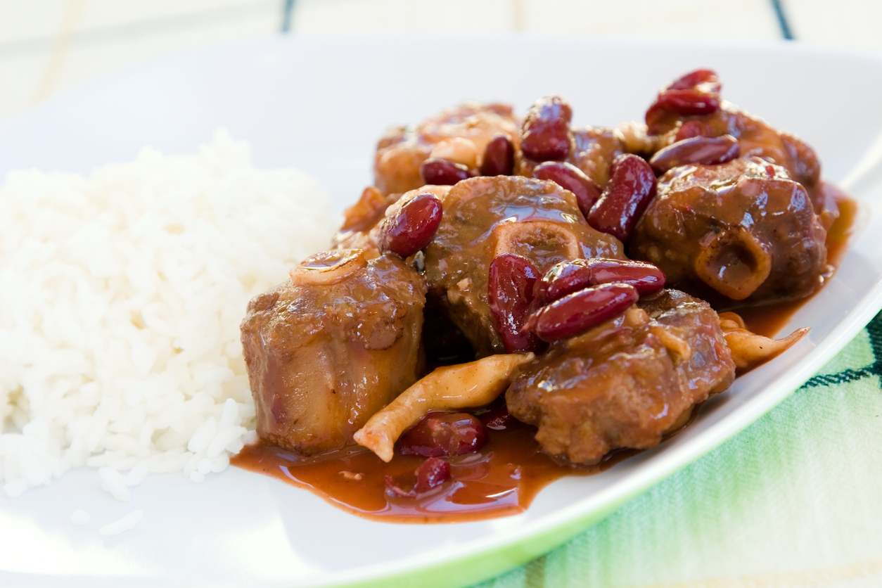 oxtail-stew-with-rice