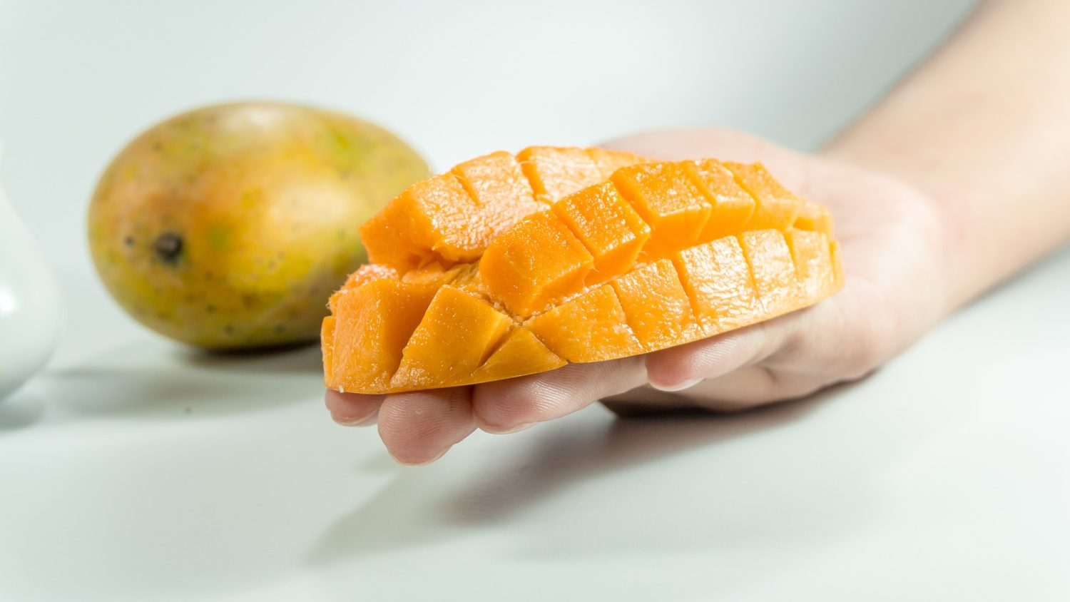 sliced-mango
